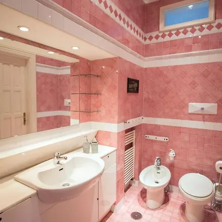 호텔 Casa Paradiso - Sea View Downtown Penthouse 4*